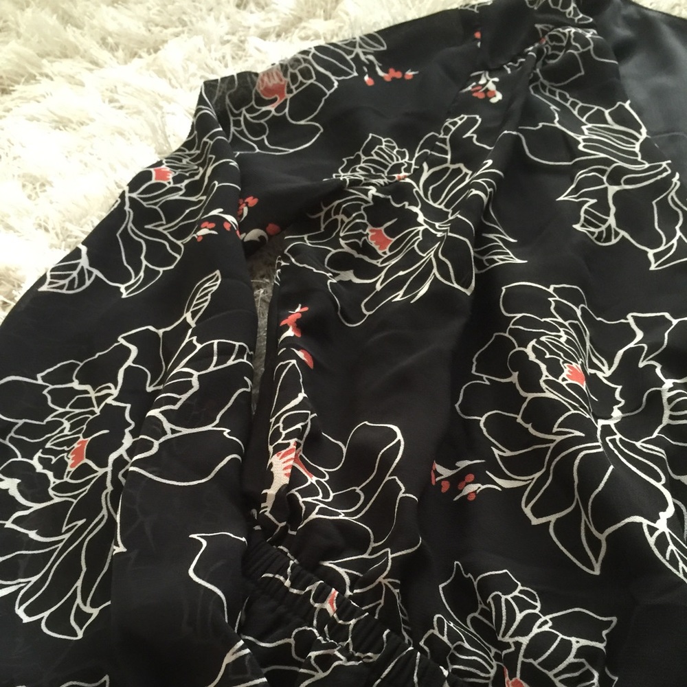 NWT ASTR romper size medium - Picture 3 of 4